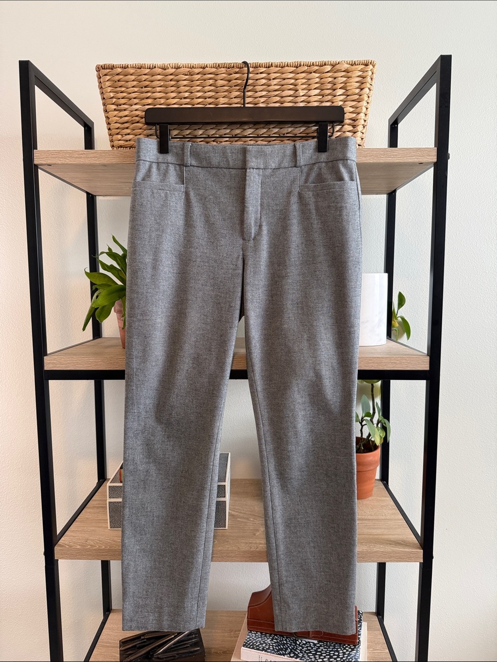 Banana Republic Mid-Rise Sloan Gray Ankle Woven Career Dress Pant Trouser, 6